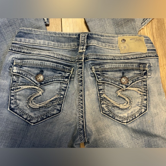 Women’s silver jeans size 27 x 33 - Picture 2 of 5